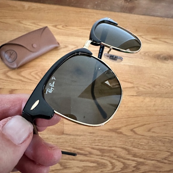 Ray-Ban Clubmaster (RB3016) in Polished Black On Gold (WITH Prescription Lenses) - Picture 5 of 9